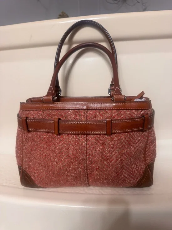 Vintage Coach Hampton tweed Red-Brown Tote Handbag with Silver Hardware - Picture 2 of 7
